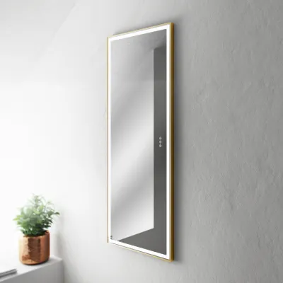 Pulcher Soho Mirror PSM-1453 - 140 x 53,5 cm. Spiegel mit Licht und Lichtsteuerung, mattmessingfarbener Rahmen