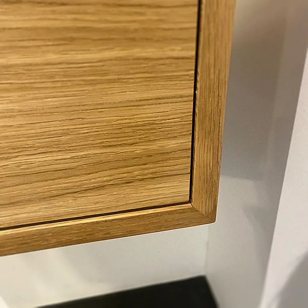 CPH Tapwork BS3 - 40x32x160h cm., Carpenter's Hochschrank aus Natureiche