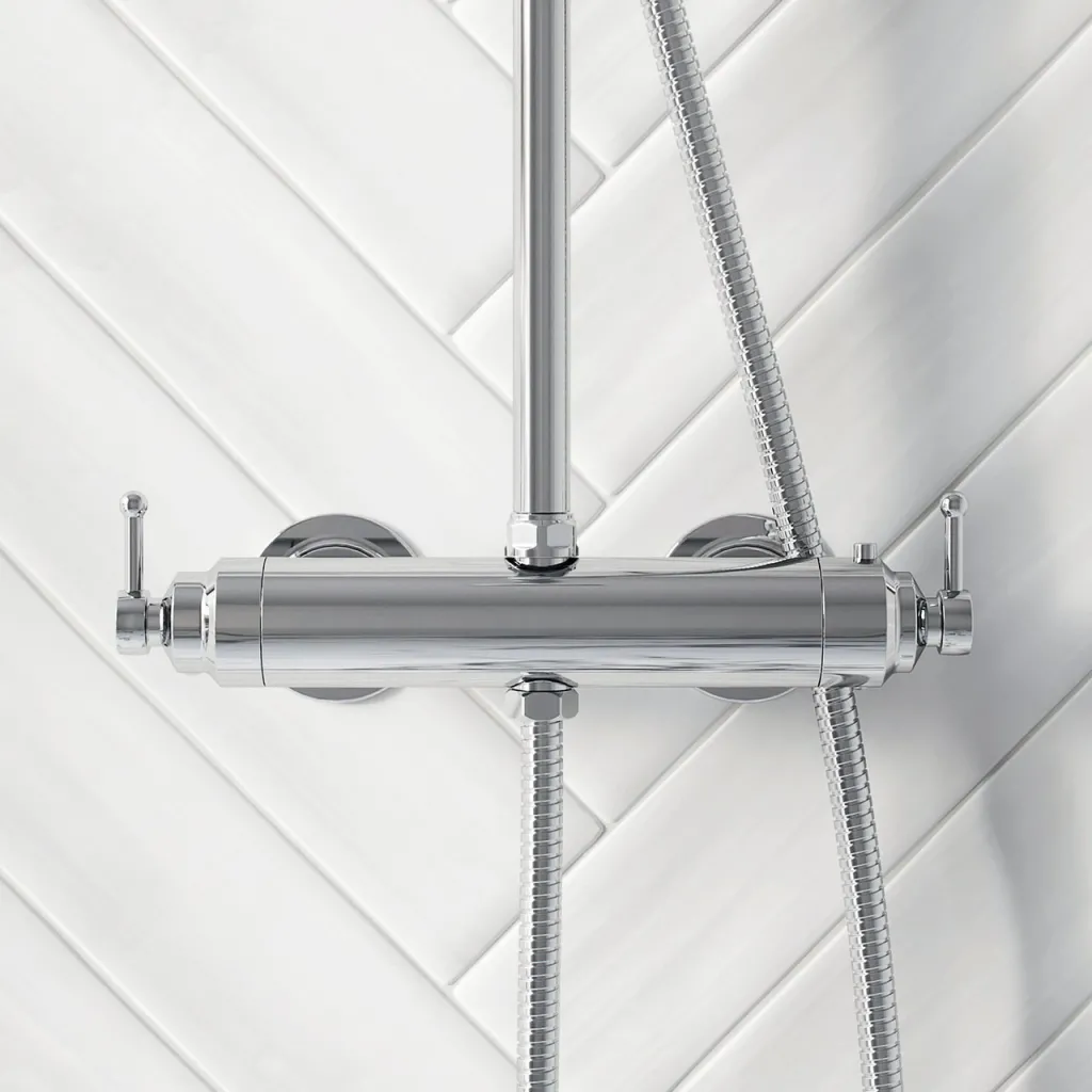 Hassel&Teudt HRL10 S02 - Universal SmartTerm Duschstangenset, komplett inkl. Handbrause, Gleitschiene und Ø31 cm EasyClean Kopfbrause, Chrom