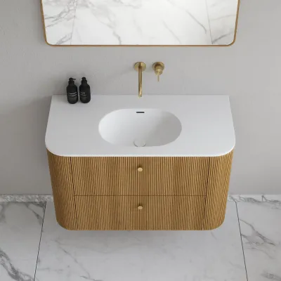 Noorwork 100 - Küchenschränke aus Eiche Natur inklusive mattweißer Corian®-Spültischplatte