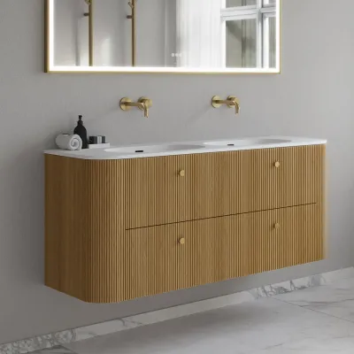 Noorwork 140D - Küchenschränke aus Eiche Natur inklusive mattweißer Corian®-Spültischplatte