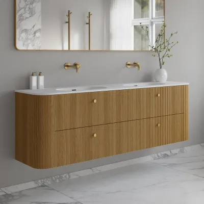 Noorwork 180D - Küchenschränke aus Eiche Natur inklusive mattweißer Corian®-Spültischplatte