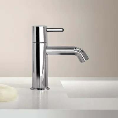 Nostromo E804WF - Stock, gebürsteter Edelstahl