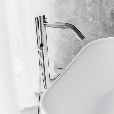 Classwell C11 - Freistehende Wannenarmatur, Gebürsteter Edelstahl